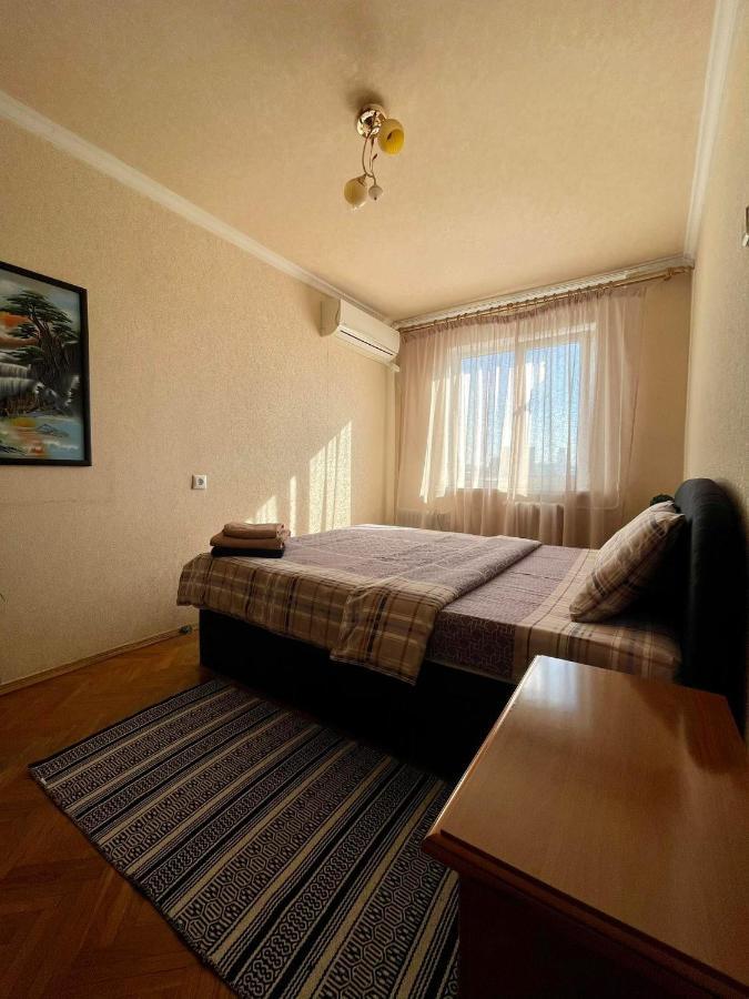 Comfortable One Beds With Nice View For Independent Sqr Kiev Exterior foto