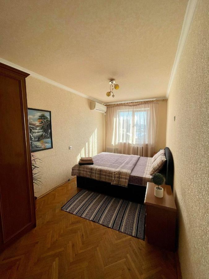 Comfortable One Beds With Nice View For Independent Sqr Kiev Exterior foto